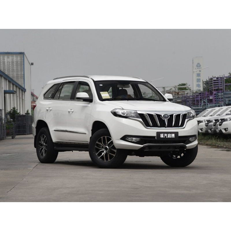 Keyton Gasoline 7 இருக்கைகள் SUV